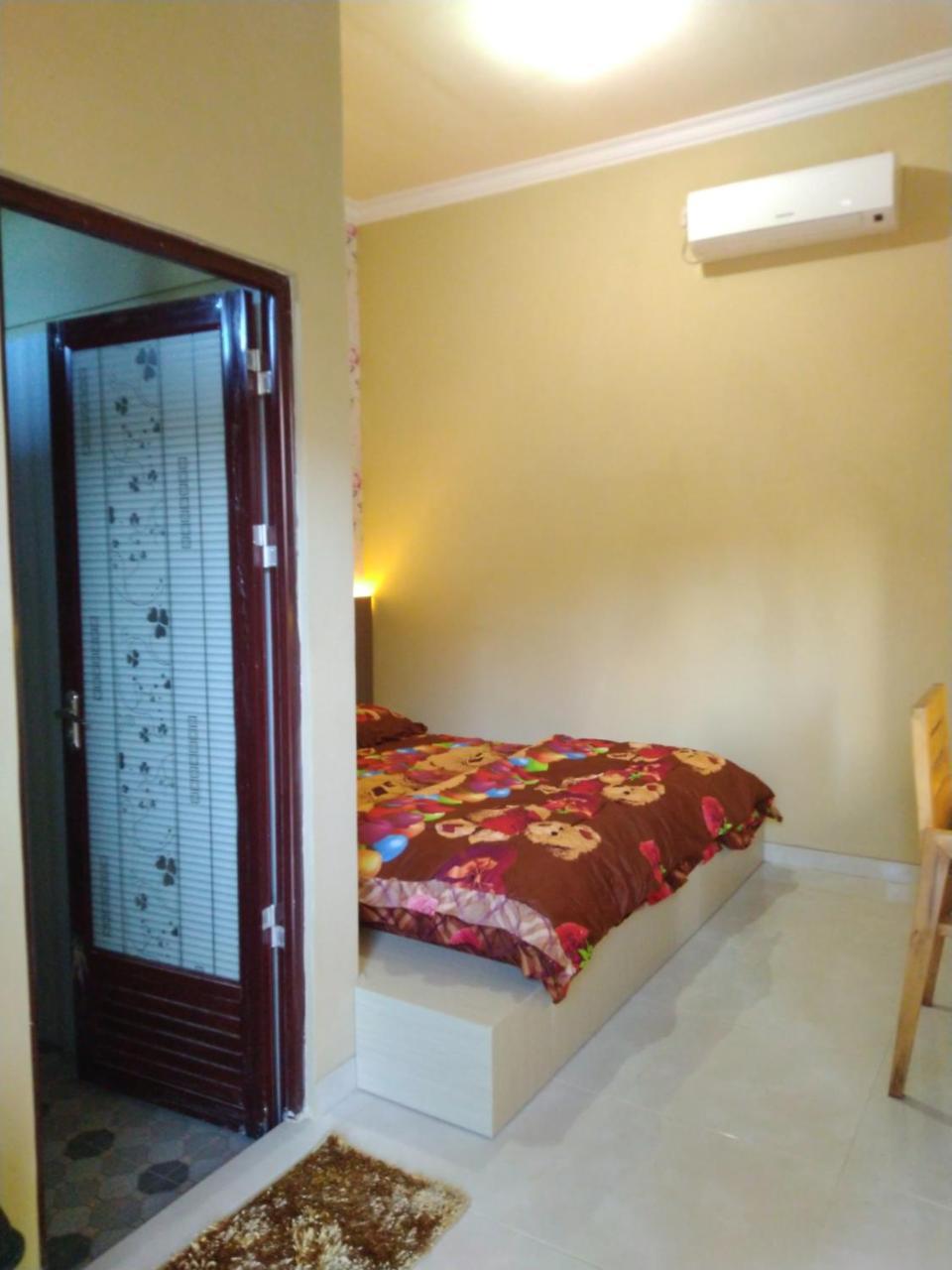 R3 Brawijaya Homestay Banyuwangi  Extérieur photo