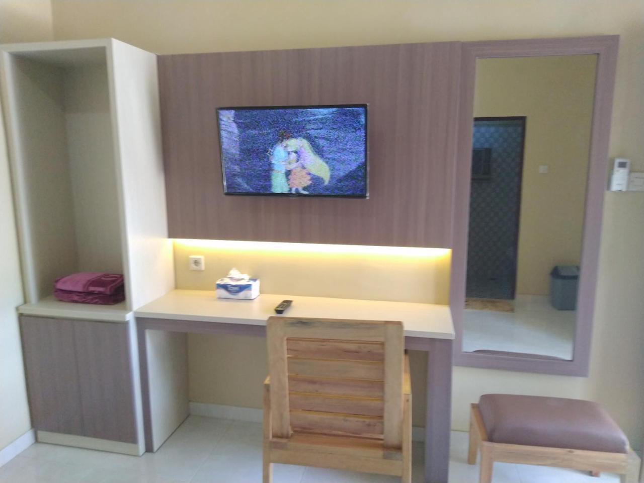 R3 Brawijaya Homestay Banyuwangi  Extérieur photo