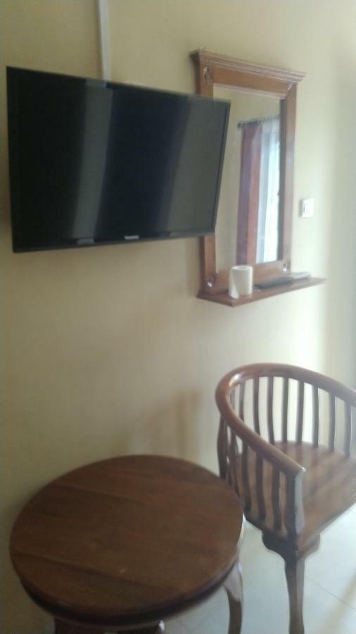 R3 Brawijaya Homestay Banyuwangi  Extérieur photo